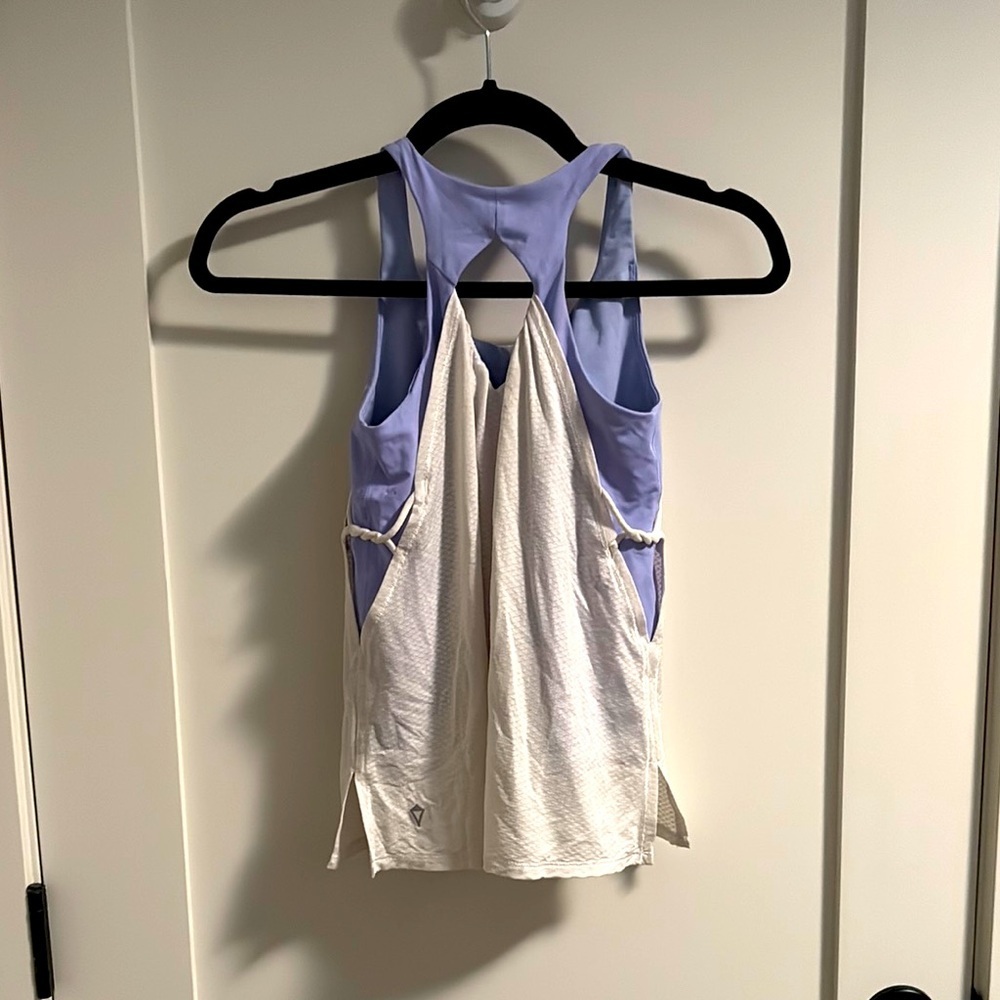 Ivivvia by lululemon White and Light Purple Tank Top size 10 girls
